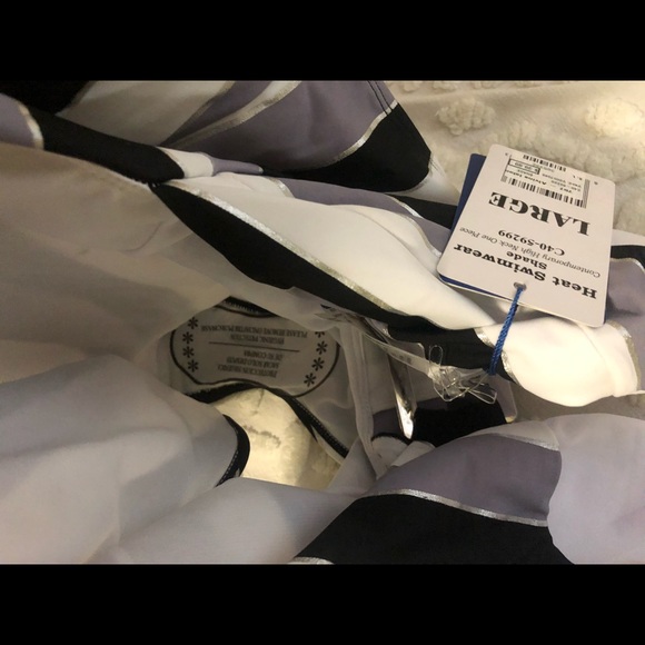 Bathing suit - Picture 4 of 4